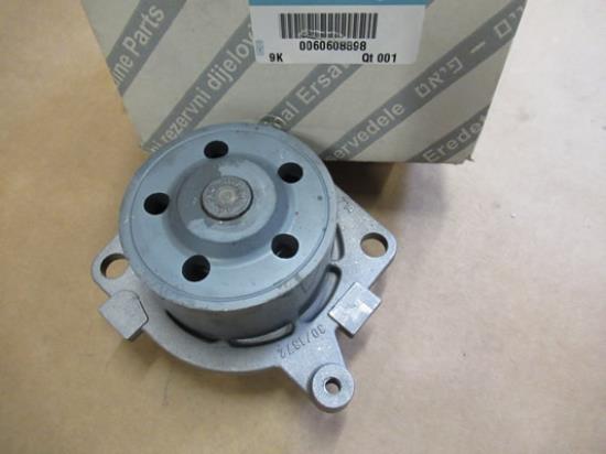 60608898 Waterpomp 1.6 1.8 16v