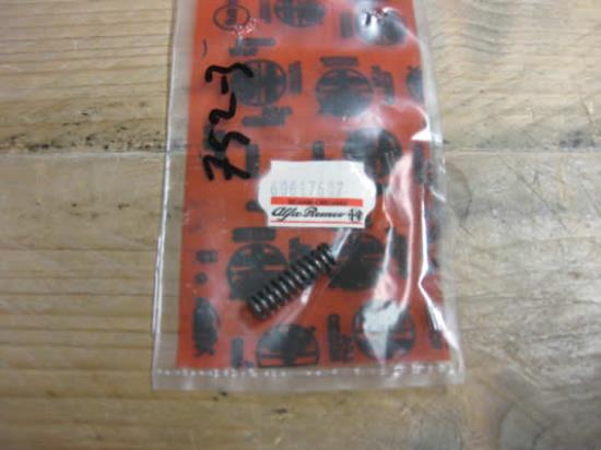 60617607 Veer schakelstangen Alfa Romeo 145 146 33