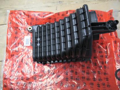 60621133 Luchtfilterhuis