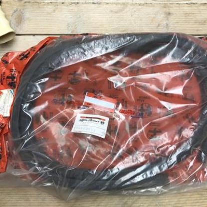 60623513 Pakking rubber profiel portier voorzijde rechts Alfa Romeo Spider 916 origineel