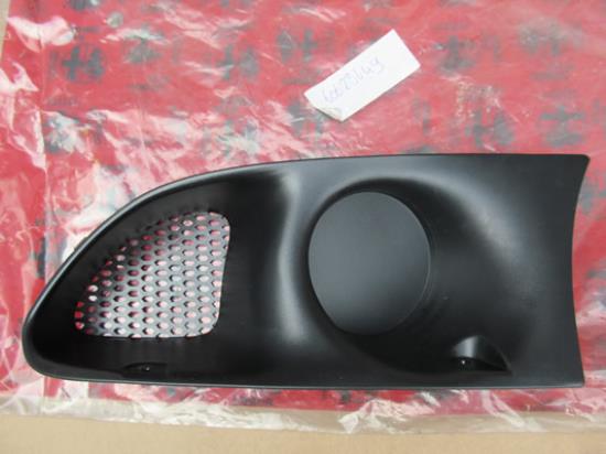 60623649 Sierstuk bumper