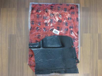 60625467 Beschermplaat rechts Alfa Romeo 145 146