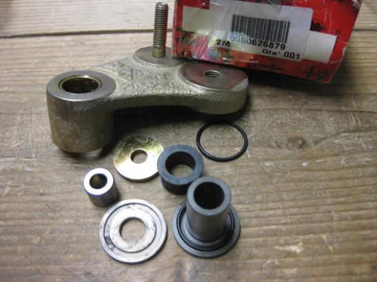 60626879 Steun riemspanner Alfa Romeo 155 164