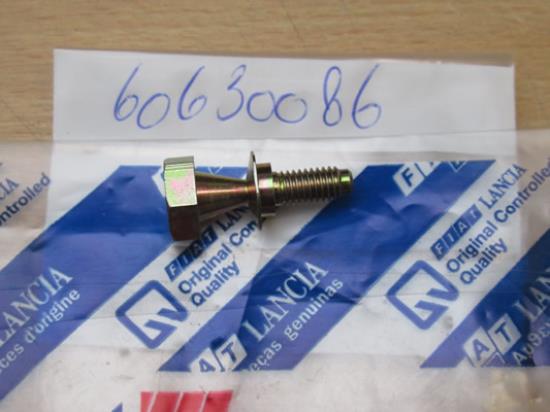 60630086 Bout voor slot achterklep