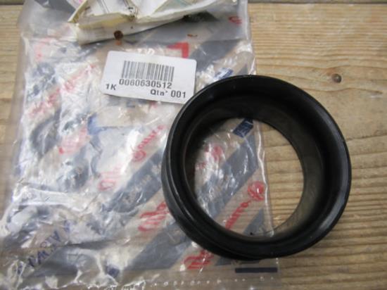 60630512 Buis luchtfilterhuis