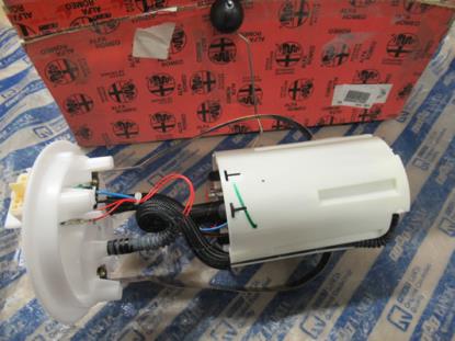 60667035 Brandstofpomp 2.4 JTD