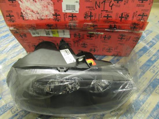 60679706 Koplamp rechts