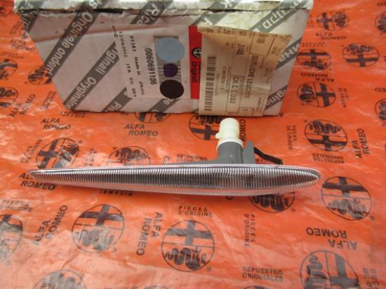 60691106 Richtingaanwijzer rechtsvoor