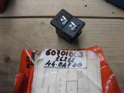 60701063 Schakelaar rugleuning elektrisch verstelbaar Alfa Romeo