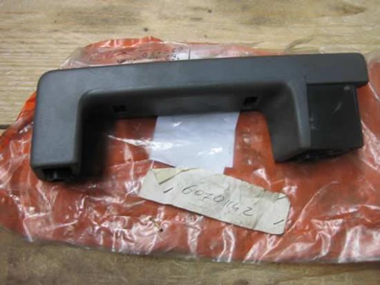 60701142 Deurgreep armsteun links Alfa romeo 90