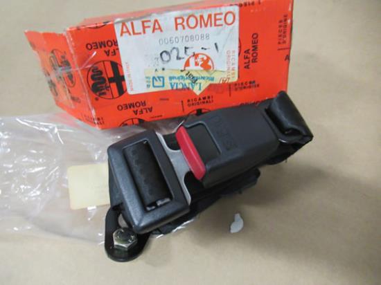 60708088 Veiligheidsgordel achterzijde Sabelt 032275