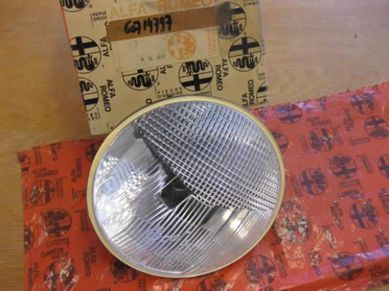 60714797 Koplamp Carello