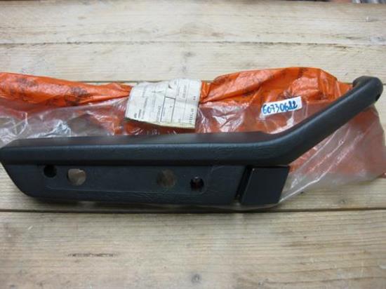 60730682 Deurgreep Alfa romeo Alfetta 116 voorzijde links