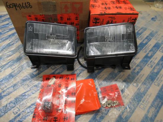 60741668 Mistlampset compleet links en rechts