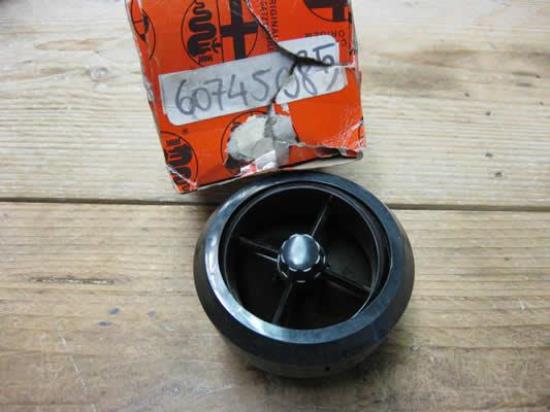 60745085 Venturi luchtrooster ventilatie Alfa romeo Alfasud sud Sprint