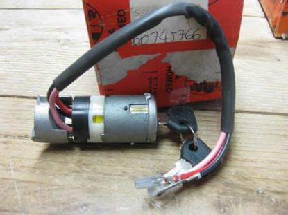 60745766 Contactslot