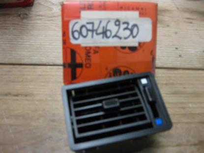 60746230 Luchtrooster ventilatie Alfa Romeo Alfasud links