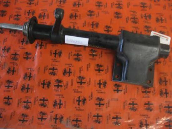 60747111 Schokbreker voorzijde rechts Alfa Romeo alfasud berlina spica gele sticker