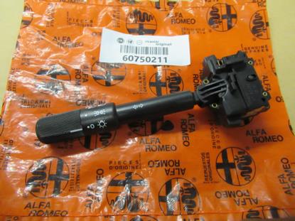 60750211 Stuurschakelaar links Alfa Romeo 33 905 verlichting