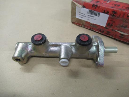 60765000 Hoofdremcilinder Alfa Romeo 33