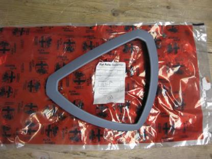 60777599 Grille sierlijst