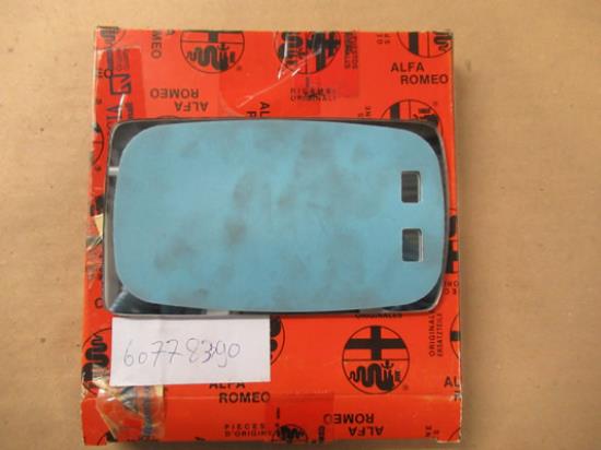 60778390 Spiegelglas rechts