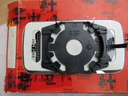 60779164 Spiegelglas links