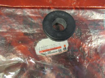 60807472 Intercooler gummistuk