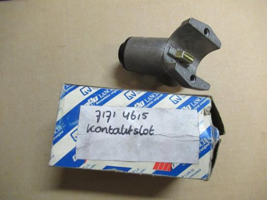 71714615 Contactslot