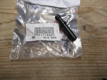 71718227 Pen kofferbak zongordijn