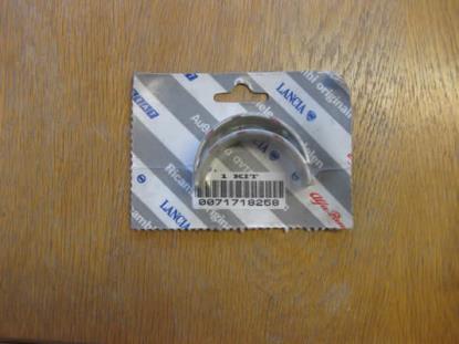 71718258 Krukas lagerset sp 1.836-1.840 kleur rood