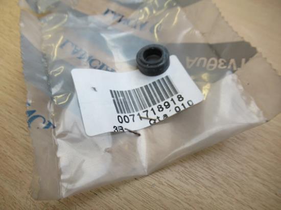 71718918 Pakking inlaat