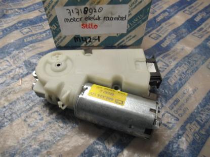 71718928 Motor electrisch panoramadak zonnedak Fiat Stilo