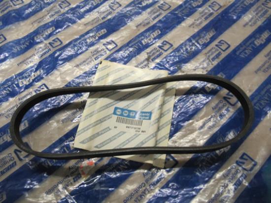 71719738 Multiriem 668mm