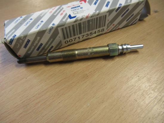 71735458 Gloeibougie