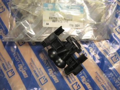 71737916 Koplampsproeier Alfa Romeo 166