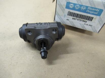 71737956 Remcilinder