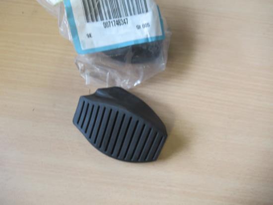 71746347 Pedaalrubber