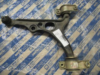 71747915 Draagarm linksvoor