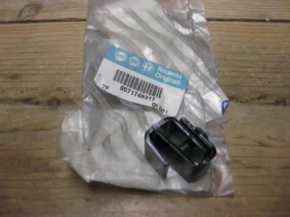 71749317 Klem voor spatlap