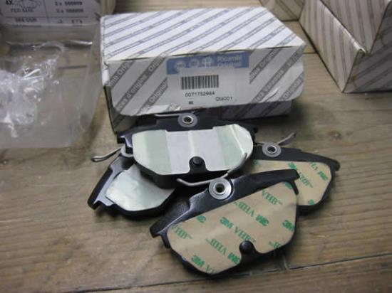 71752984 Remblokset achterzijde