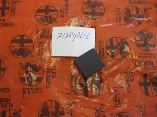 717898636 Afdekplug kofferbak bekleding