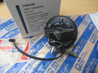 71802520 Tankdop voor benzine modellen afsluitbaar met twee sleutels