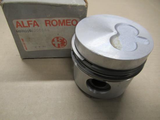 7300884 Zuiger Alfa Romeo 75 Diesel