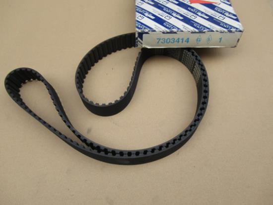 7303414 Distributieriem