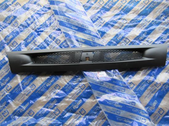 735263395 Grille voorbumper