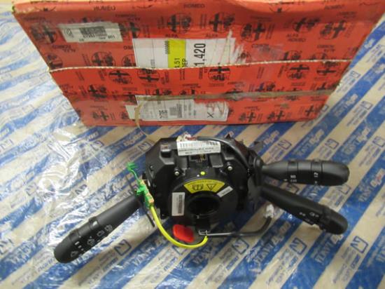 735319050 Stuurschakelaar Alfa Romeo 147