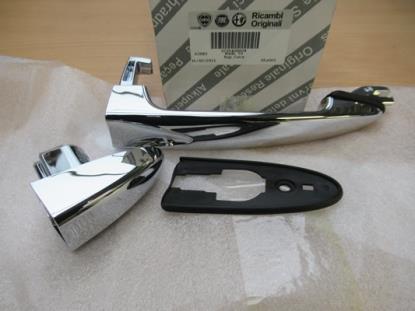 735409024 Deurgreep rechter voorzijde