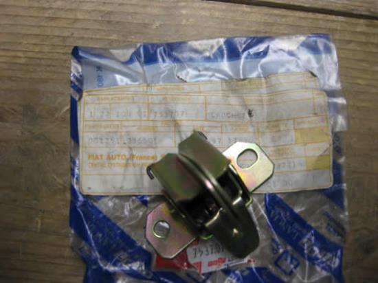 7537076 Motorkap haak