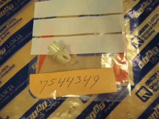 7544349 Spanstuk clip bevestiging koplamp